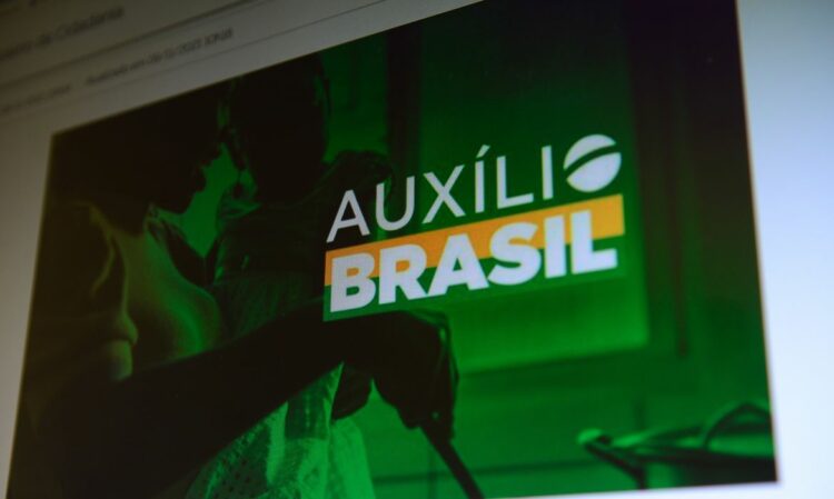 Programa Auxílio Brasil / Agência Brasil