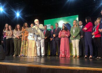 Presidente eleito Luiz Inácio Lula da Silva faz pronunciamento em Brasília