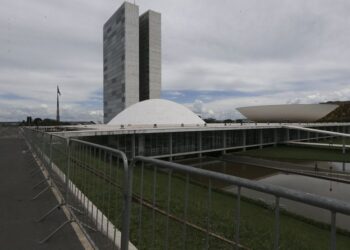 Brasília - Congresso reforça segurança para eleições das presidências da casa (Valte Campanato/Agência Brasil)