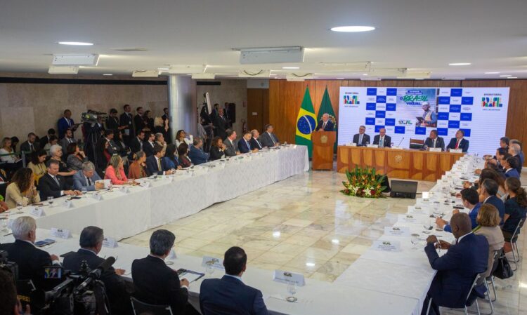 Brasília (DF) 10/04/2023 O presidente Luiz Inácio Lula da Silva coordena reunião de balanço dos 100 dias de governo. Todos os ministros participam do encontro. Foto: Fabio Rodrigues-Pozzebom/ Agência Brasil