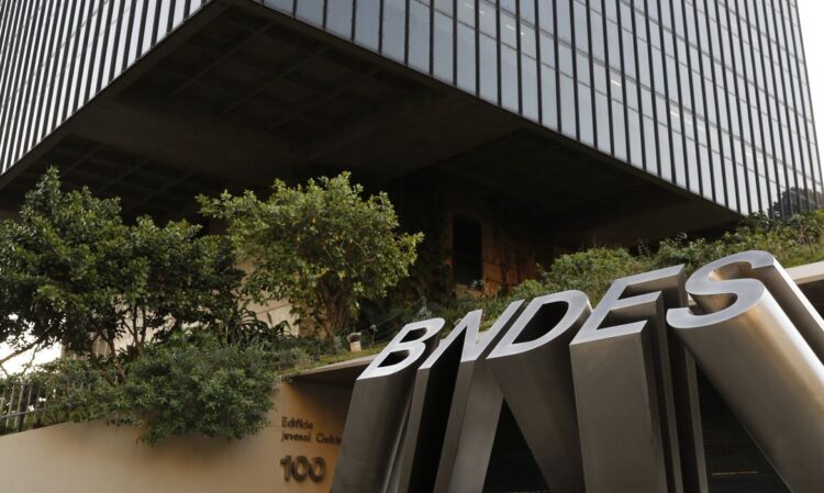 Edifício sede do BNDES, Banco Nacional de Desenvolvimento Econômico e Social, no Centro do Rio. (Foto: Reprodução/Agência Brasil)