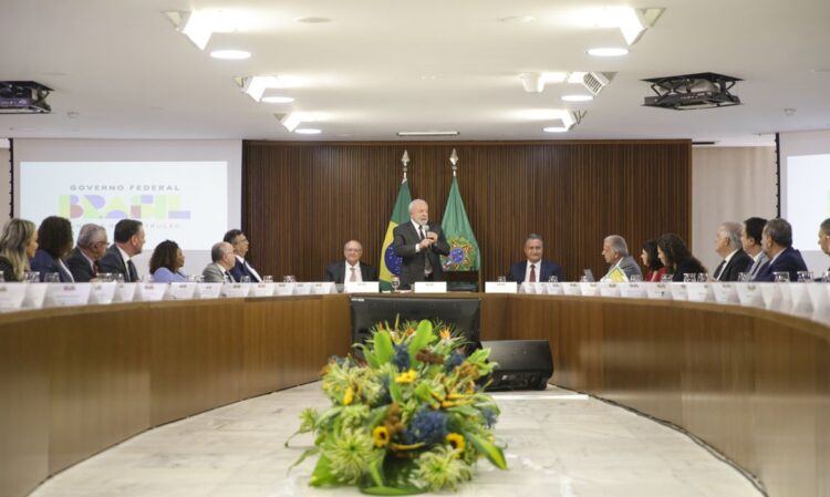 Brasília (DF), 15/06/2023 - O presidente Luiz Inácio Lula da Silva coordena reunião ministerial, no Palácio do Planalto. Foto: Marcelo Camargo/Agência Brasil