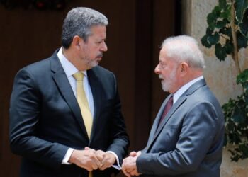 Presidente Lula e deputado Arthur Lira (PP)