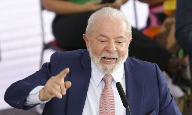 Brasília (DF), 13/07/2023 - O presidente Luiz Inácio Lula da Silva durante cerimônia de assinatura do projeto de lei que cria o novo programa Minha Casa, Minha Vida. Foto: Marcelo Camargo/Agência Brasil