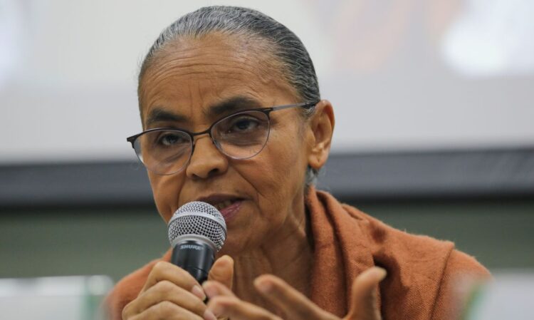 A ministra do Meio Ambiente e Mudança do Clima (MMA), Marina Silva, na apresentação dos dados de alertas de desmatamento do DETER até 31 de julho e das ações de fiscalização na Amazônia e no Cerrado.  Foto: Fabio Rodrigues-Pozzebom/ Agência Brasil