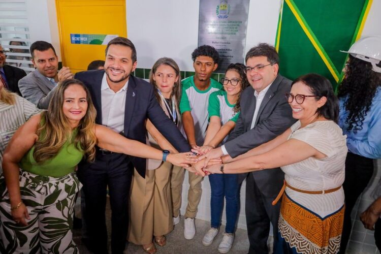 Rafael Fonteles inaugura escola na zona Sul de Teresina (Foto: Governo do Piauí)