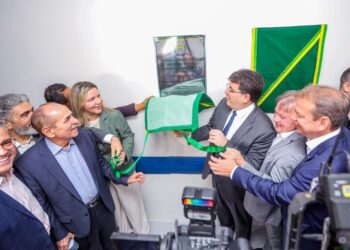 Com investimento de R$ 5,3 milhões, Rafael Fonteles inaugura Centro de Tratamento para Doenças Cardiovasculares do Hospital Getúlio Vargas ( Ascom Governo do Piauí)